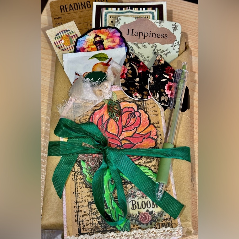 Blind Date with a Fiction book kit,Perfect gift for her or yourself
